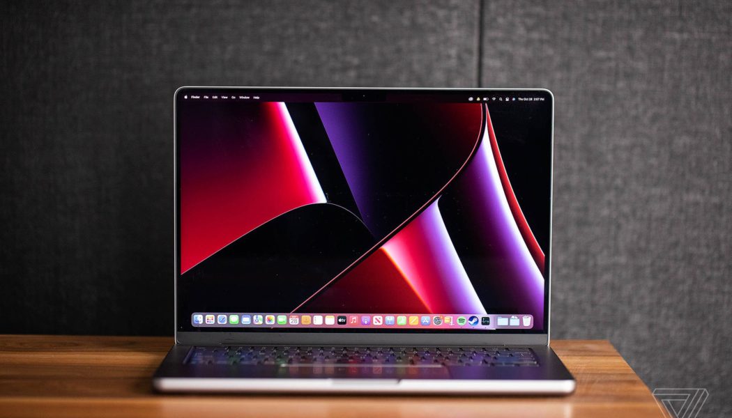 Apple’s last-gen MacBook Pro 14 and new Mac Mini are up to $400 off