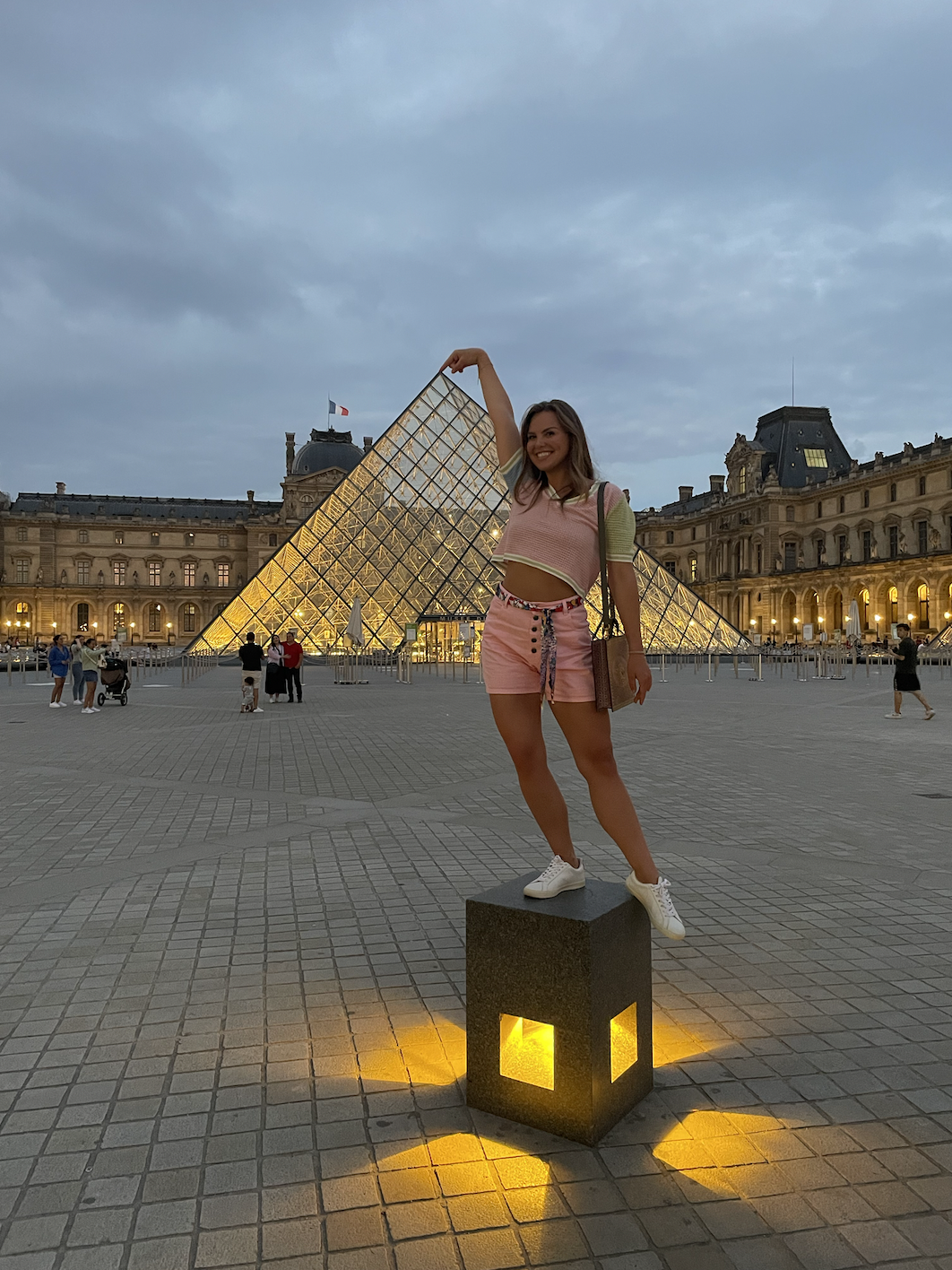 Hannah Brown - Travel Diary - Paris - Louvre