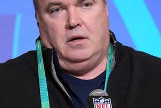 Dallas Cowboys head coach Mike McCarthy blasts former offensive coordinator Kellen Moore - Daily Mail