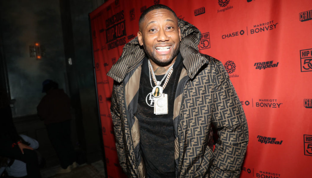 Hand Of God: Maino Chokes Out YouTuber During Reckless Interview