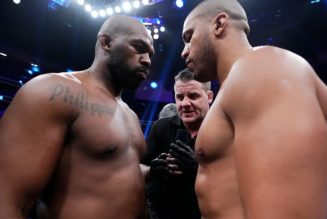 Jon Jones Beats Ciryl Gane to Become New UFC Heavyweight Champion