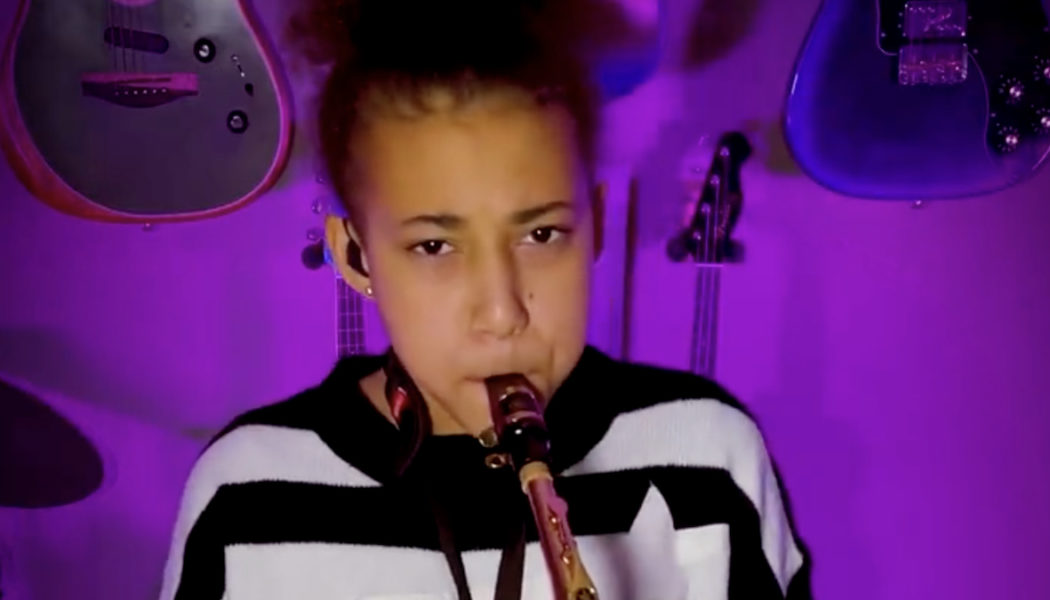Nandi Bushell Plays Saxophone on Jazz Cover of New Orleans Rhythm Kings’ “Tin Roof Blues”: Watch