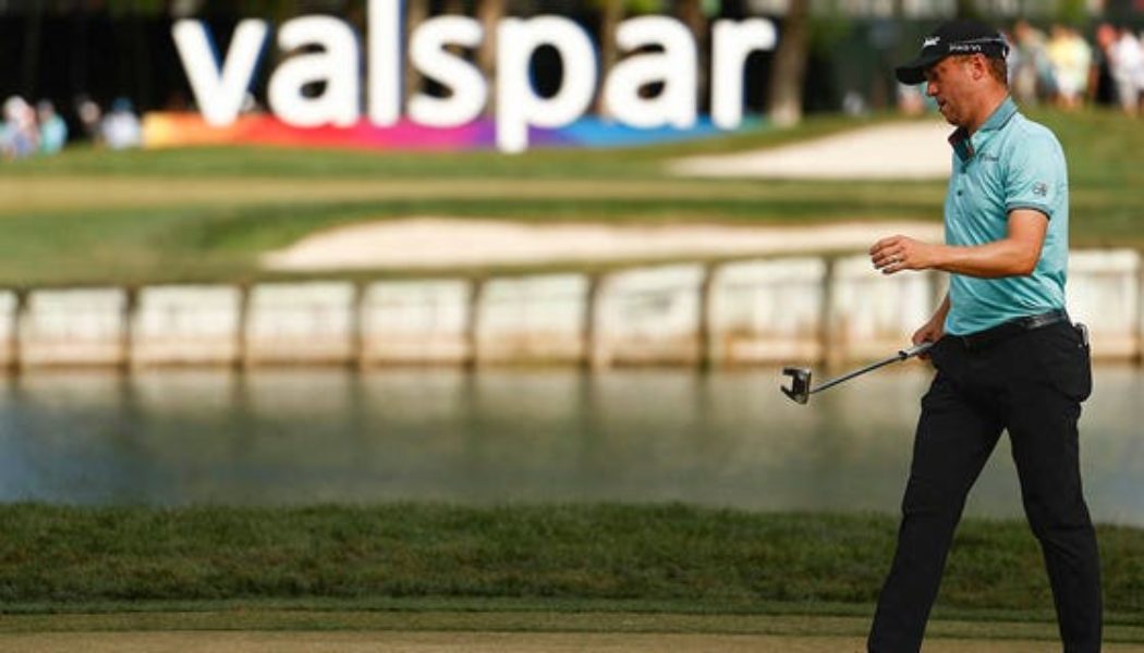 PGA Tour star Justin Thomas signs golf influencer Karin Hart's chest at tournament - Fox News