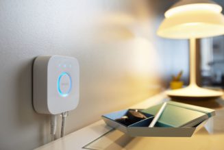 Philips Hue is delaying its Matter update