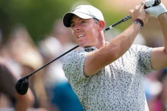 Rory McIlroy through to WGC-Dell Technologies Match Play last 16 after win vs Keegan Bradley | Jordan Spieth dumped out by Shane Lowry - Sky Sports