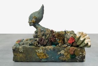 Florida Woman Crashes Rolls-Royce into $3 Million USD Damien Hirst Sculpture