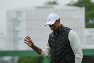 Masters 2023: Tiger Woods ties consecutive cuts record at Augusta - Yahoo Sports