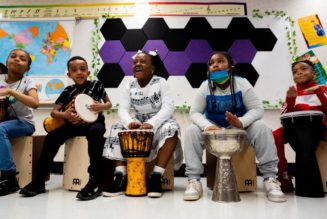 Florissant music teacher raises money for class djembe drums - St. Louis Public Radio