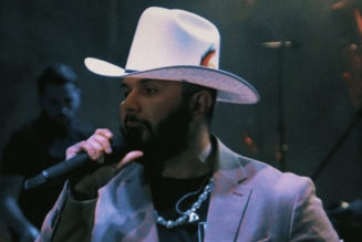 How to Get Tickets to Carin León’s 2023 Tour