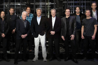 How to Get Tickets to Chicago’s 2023 Tour