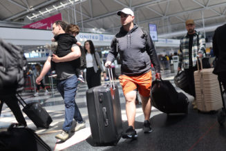 Memorial Day air travel tops 2019 levels as consumers keep shelling out for trips