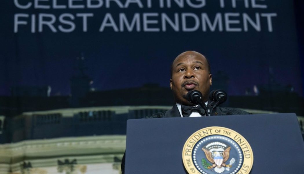 Roy Wood Jr. Supremely Clowns Uncle Clarence Thomas At WHCD