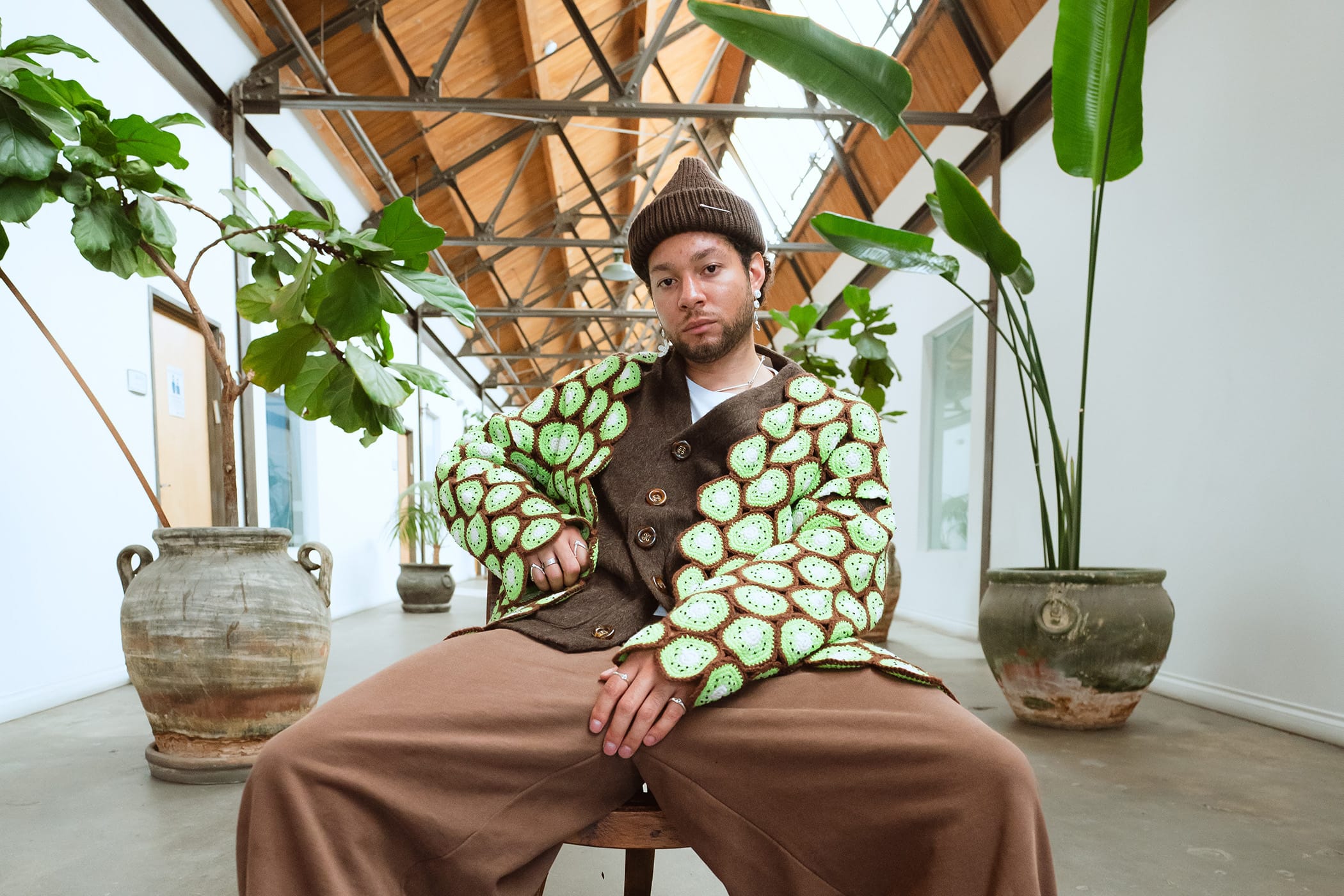 Celebrity Stylist and Multifaceted Creative Toreno Winn Gets His Head in the Game With Hulu + Live TV