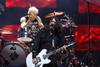 Foo Fighters debut 10-minute song "The Teacher" live