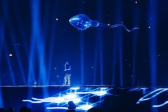 Drake performs with floating sperm hologram at Chicago tour opener