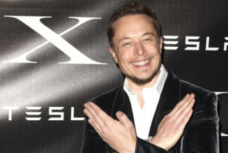 Elon Musk announces Twitter rebrand to X