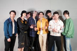 Fans Choose TOMORROW X TOGETHER & Jonas Brothersâ âDo It Like Thatâ as This Weekâs Favorite New Music