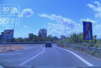 Mobileye’s latest car tech reads road signs to better pester you about speed