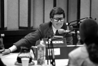 Robert Sherman, Veteran of the New York Airwaves, Dies at 90