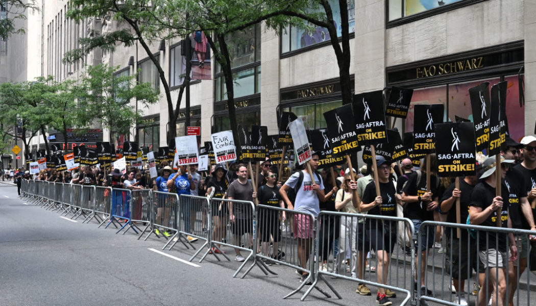 SAG-AFTRA Votes To Strike & Join The WGA On Picket Lines