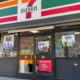 7-Eleven Workers Violently Stop Thief From Stealing Cigarettes