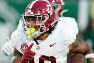 Alabama drops out of top 10, Georgia remains No. 1 in latest AP college football rankings