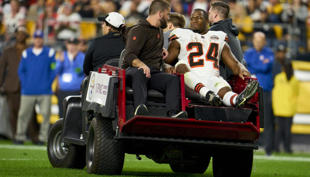 Browns' Nick Chubb done for season with knee injury so bad ESPN refused to show replay in loss to Steelers