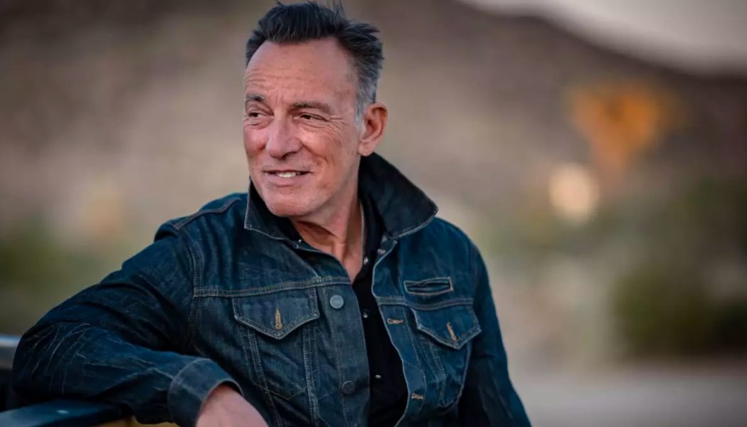 Bruce Springsteen unveils new song “Addicted to Romance”