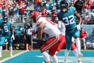 Chiefs' Travis Kelce's touchdown gets Taylor Swift-inspired announcer call