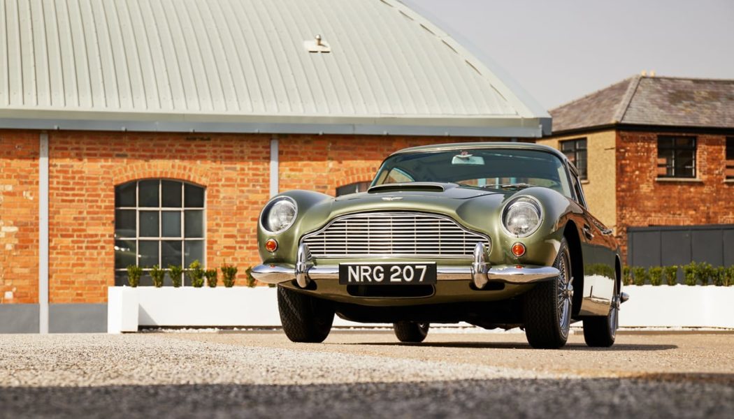 Even at 60 Years Old, the Aston Martin DB5 Still Feels Like a Serious Sports Car
