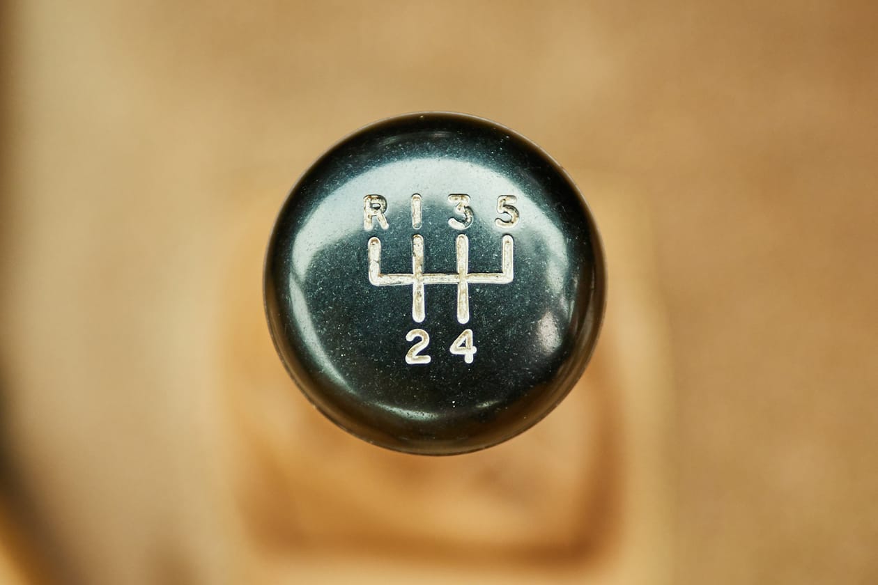 Aston Martin DB5 Review: 60 Years Old and Still Special test drive james bond 007