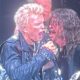 Foo Fighters and Billy Idol cover Sex Pistols' "Pretty Vacant"