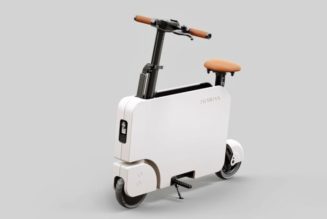 Honda’s Revives the ’80s Motocompacto Mini-Scooter as an All-Electric Model