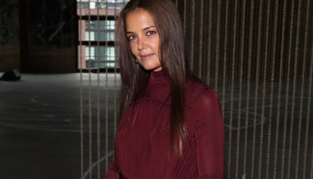 Katie Holmes Just Wore the Rich-Looking Colour I’ll Be Wearing All Autumn