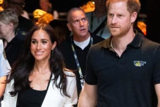 Meghan Markle Just Wore the Classic Flat Shoes French Women Made Famous