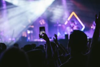 New Law Will See IRS Tax Concert Tickets Resellers