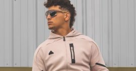 Oakley and Patrick Mahomes Launch New Signature Series Featuring the BXTR and Resistor Models