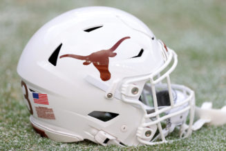 Texas advances fourth-down fumble for first down against Alabama thanks to NCAA technicality