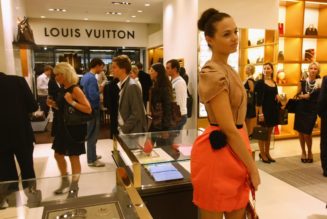 What Luxury Brands Can Teach Wealth Management About Client Experience