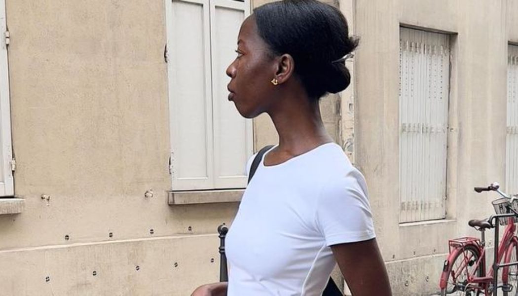 Women in Paris Wear These 6 Elegant Basics More Than Anything Else