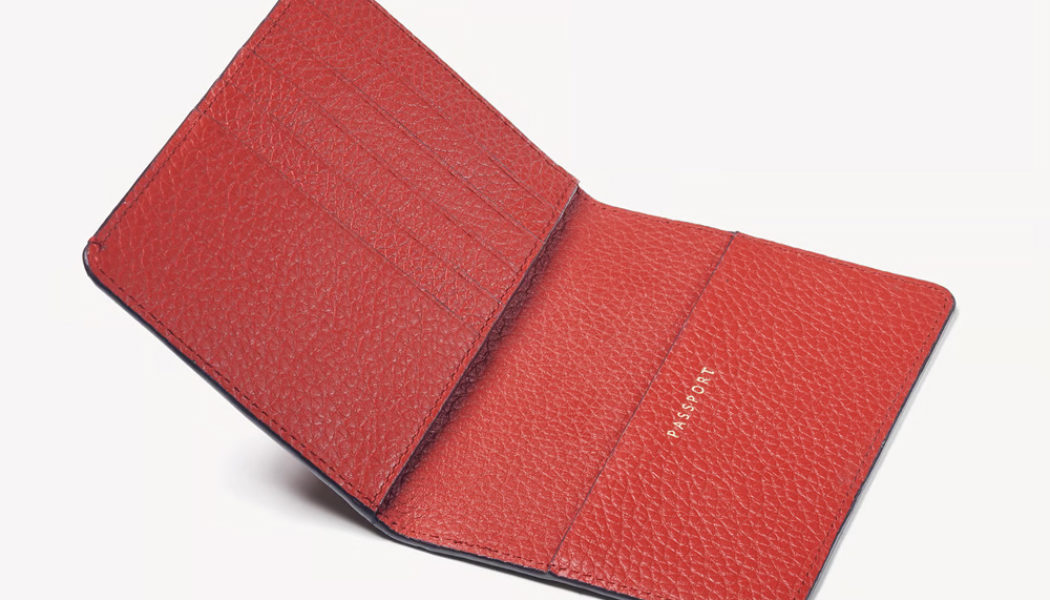 12 Christmas gifts for travellers | Atlas & Boots