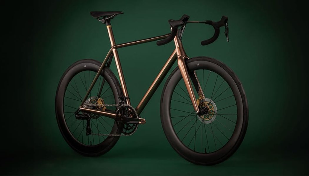 Aston Martin and J.Laverack Partner to Offer Highly Customizable .1R Bicycle