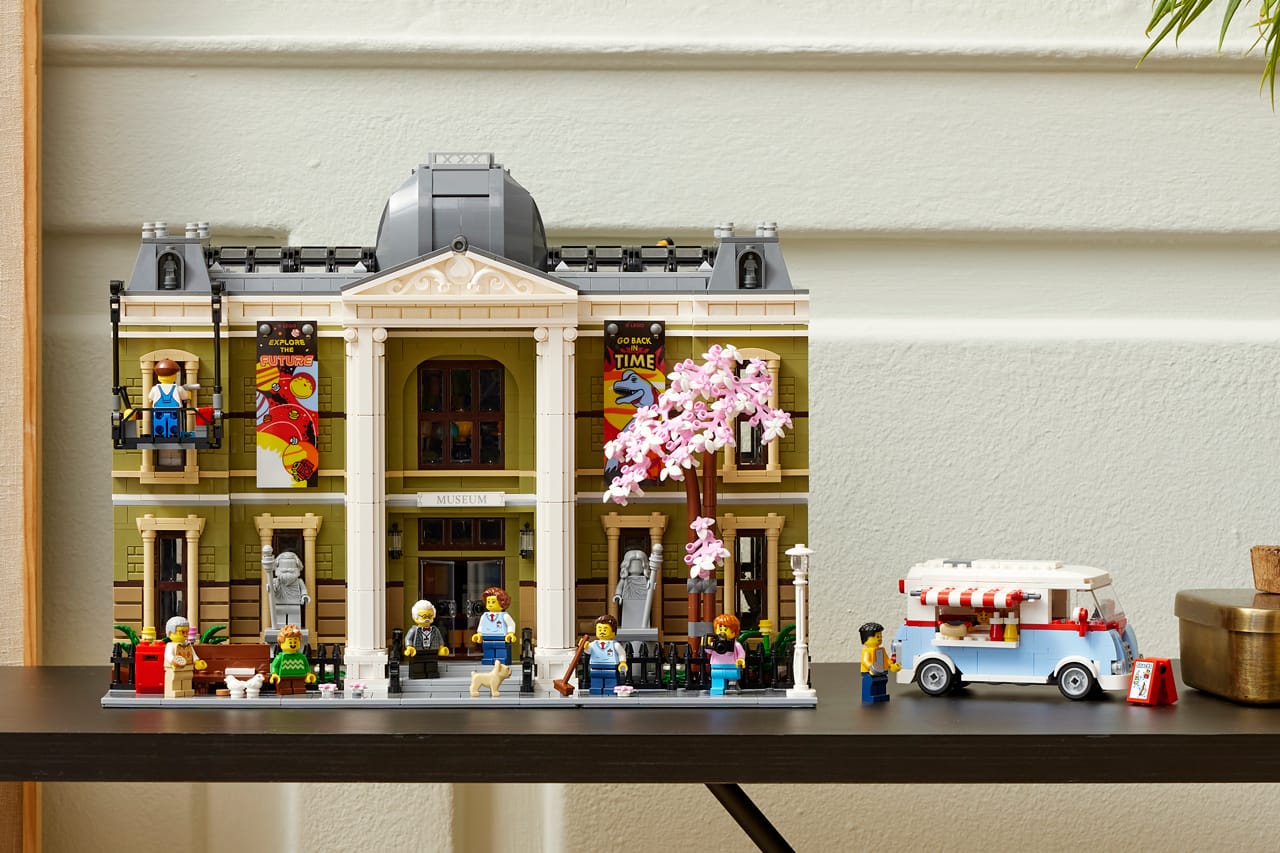 Explore a Natural History Museum in LEGO