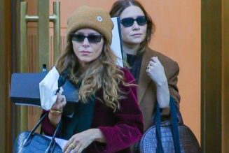 Mary-Kate And Ashley Just Wore the Exact Same Coat, Shoe and Bag Combo