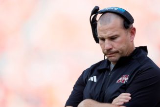 Mississippi State fires 1st-year football coach Zach Arnett