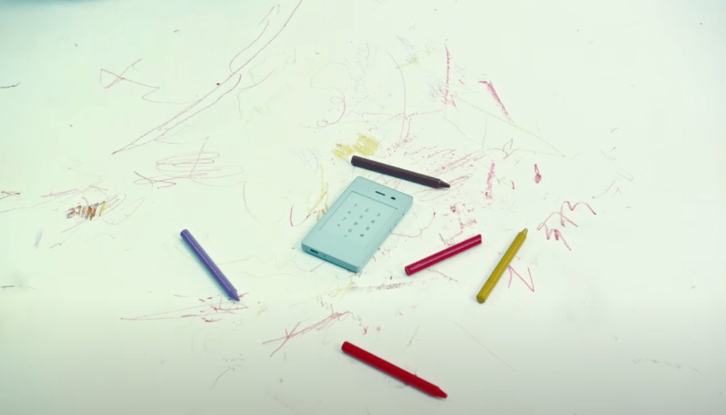 pgLang & Tech Company Light Team Up For Limited-Edition Phone