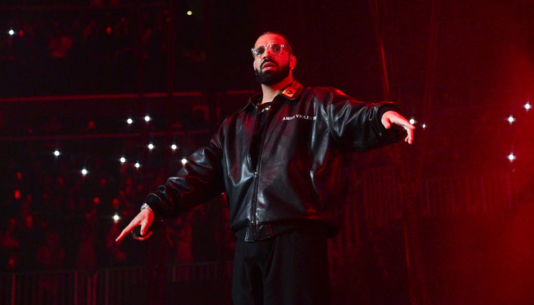 Social Media Reacts To Drake's New Face Tattoo