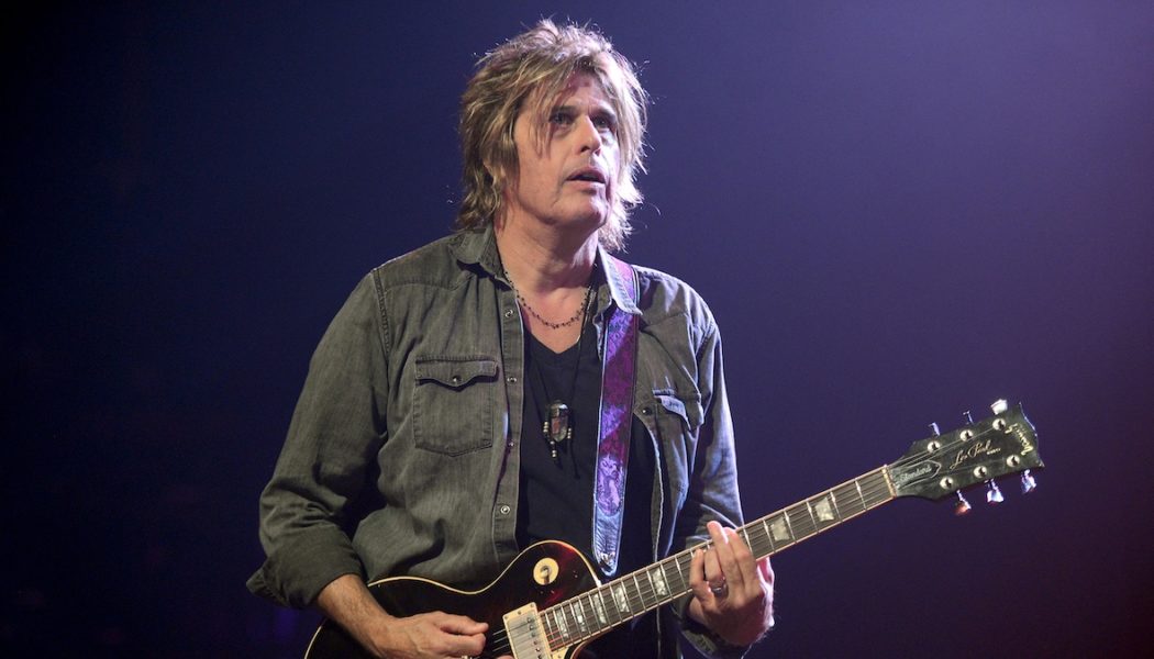 Stone Temple Pilots' Dean DeLeo arrested for DUI and domestic violence