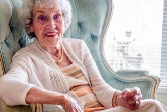 What ‘SuperAgers’ can teach us about fighting off age-related diseases