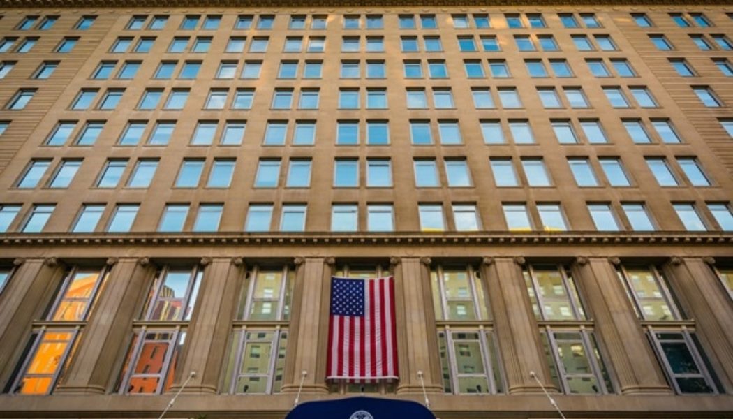 Adopting 8 healthy habits could add decades to a person's life